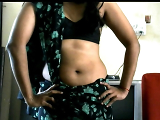 Krithi Cd  Saree Navel Tease